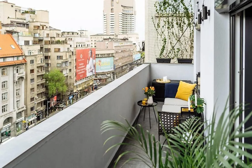 Amazing City View - Terrace+Netflix - City Center Bucarest Apartamento